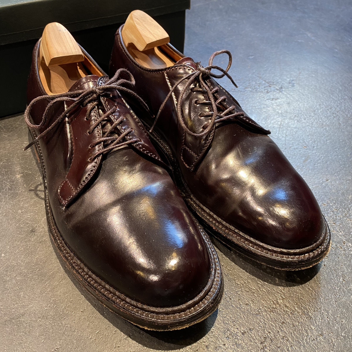 オールデン(ALDEN) 97891 ウイスキーコードバン ロングウイングチップ  レザーシューズを店頭買取にて大阪府大阪市にお住いのお客様より高価買取いたしました。の買取実績 | 革靴買取ならラストラボ