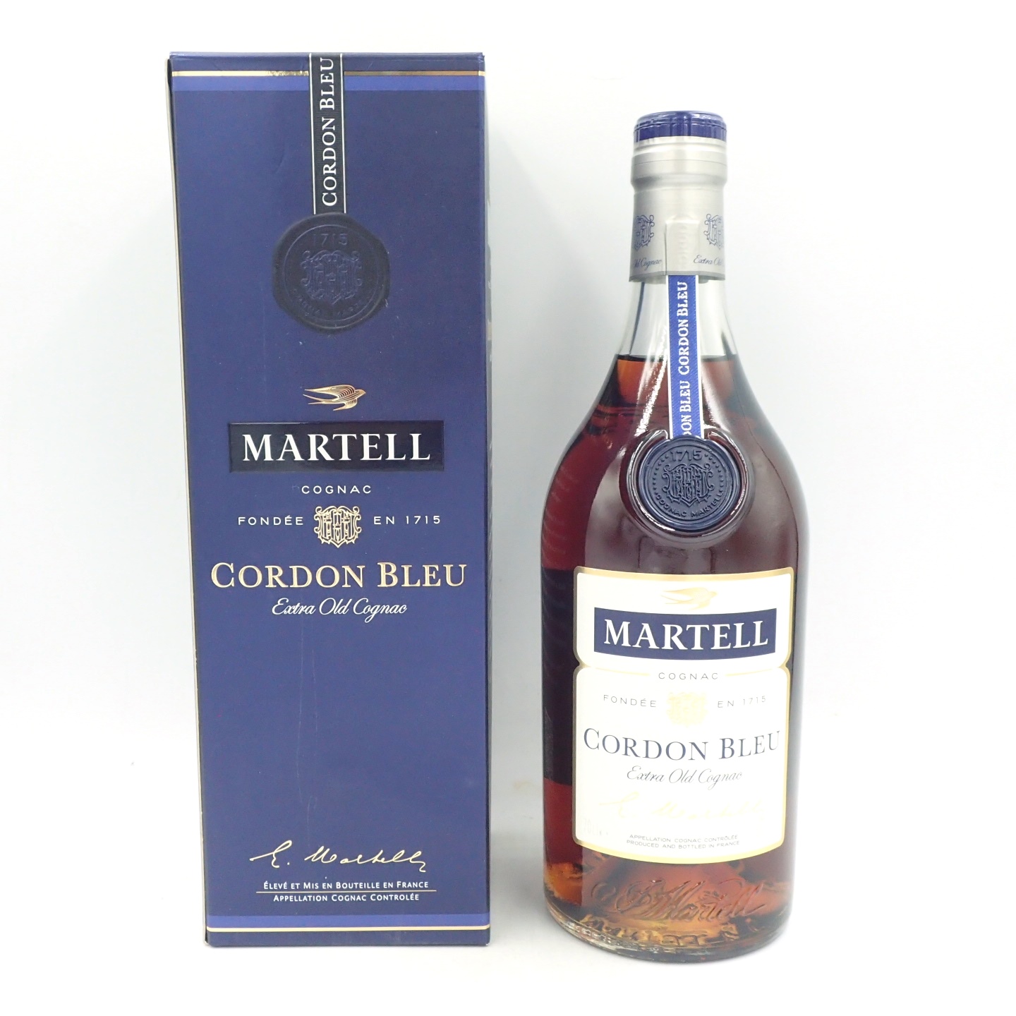 マーテル コルドンブルー エクストラオールド 700ml 40% MARTELL CORDON BLEU EXTRA OLD 