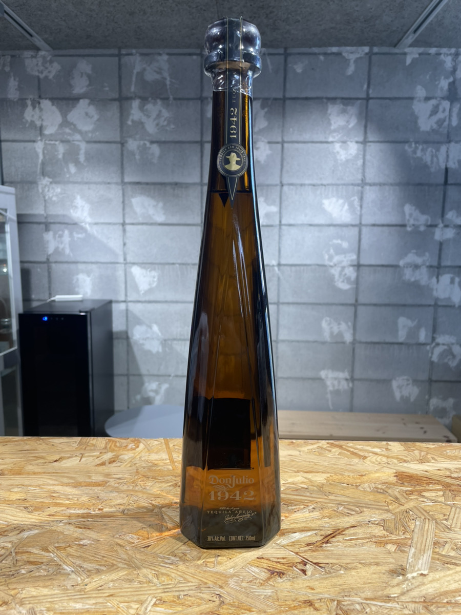 ドンフリオ 1942 テキーラ 750ml 38% DonJulio