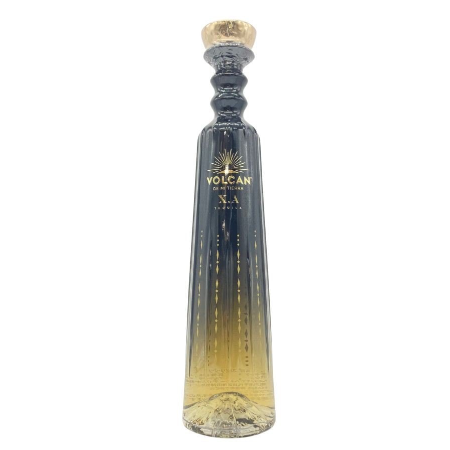 ボルカン X.A ルミナス テキーラ 700ml 40% VOLCAN