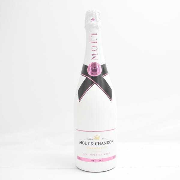 モエ アイス ロゼ 買取 千葉 ｜MOET＆CHANDON（モエエシャンドン）アイス アンペリアル ロゼ ドゥミセック 12％ 750mlを高価買取しました。