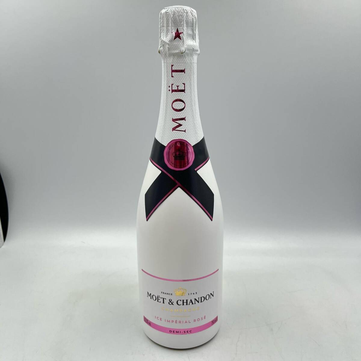 モエ アイス ロゼ 買取 姫路 ｜未開栓 モエ シャンドン アイス インペリアル ロゼ シャンパン 容量750ml アルコール12.5％を高価買取しました。