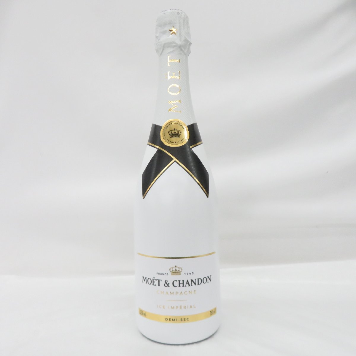 モエ アイス 買取 神戸三宮 ｜MOET&CHANDON モエ・エ・シャンドン アイス アンペリアル 新ラベル シャンパン 750ml 12.5%を高価買取しました。