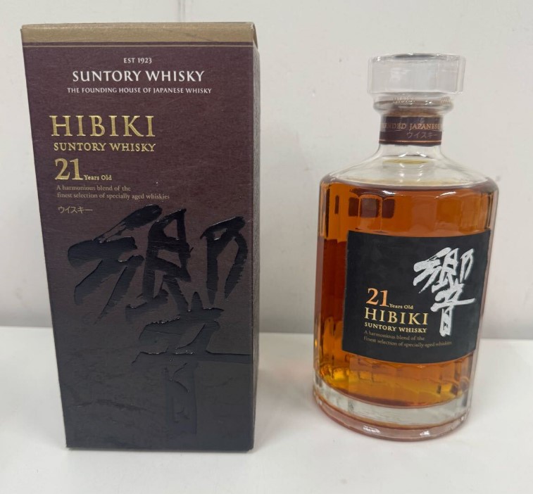 響21年 買取 梅田 ｜未開栓 SUNTORY サントリー 響 21年 700ml 43% 箱付き ウイスキーを