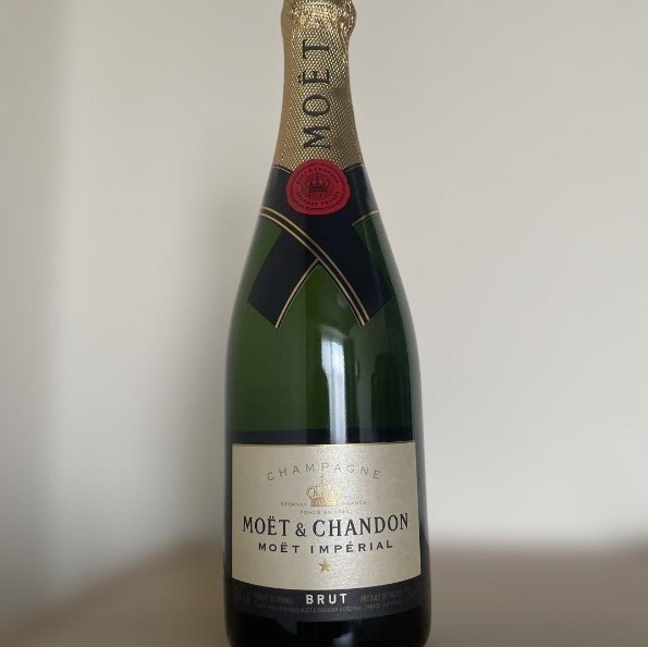 モエ ブリュット 買取 神戸三宮 ｜MOET & CHANDON ブリュットシャンパンを高価買取しました。