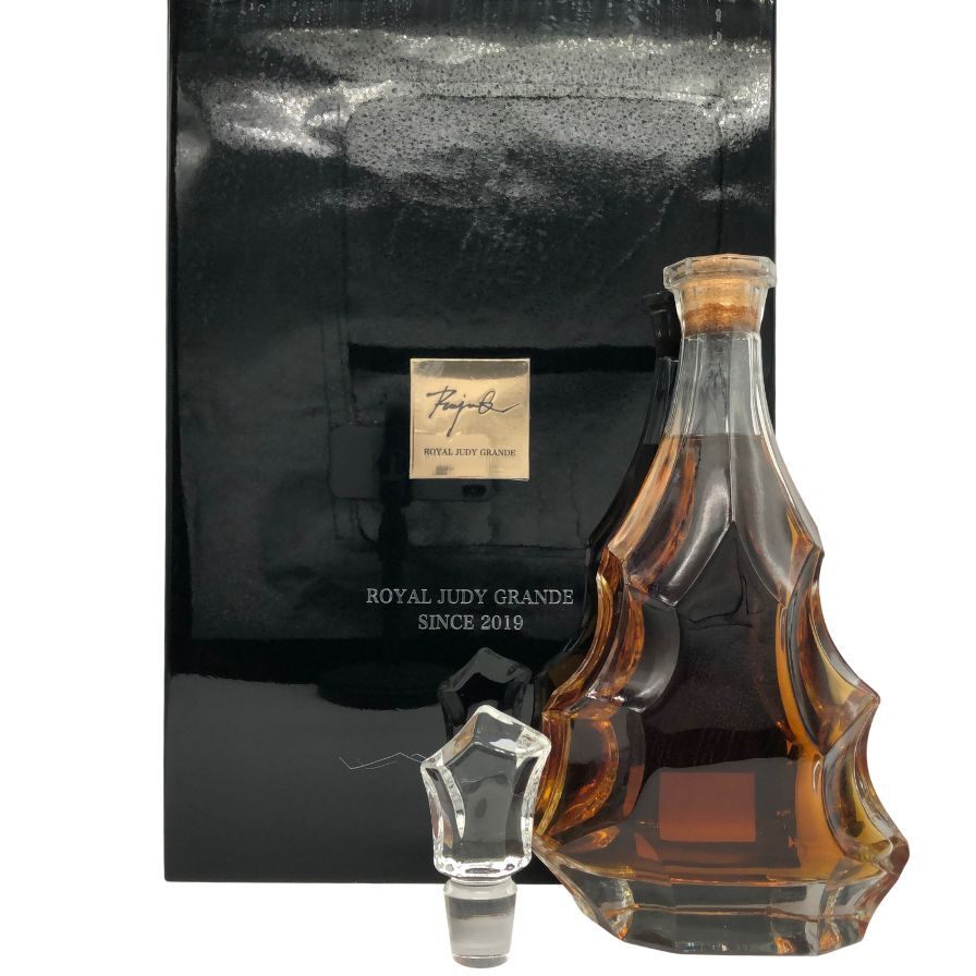 カミュ ジュビリー ロイヤル ジュディ グランデ 2019 720ml 42% CAMUS