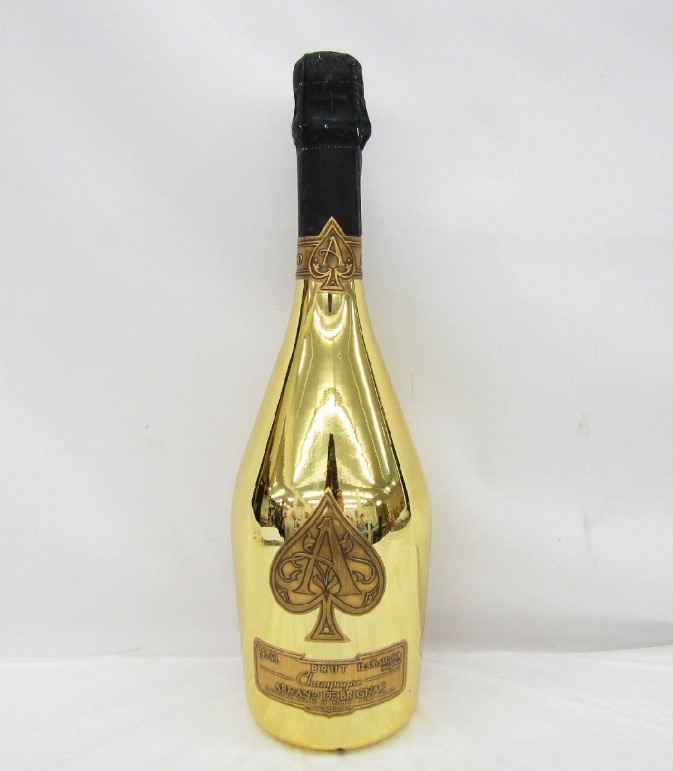 アルマンドブリニャック ゴールド 買取 渋谷 ｜アルマン・ド・ブリニャック ブリュット ゴールド シャンパン 750ml 12.5%を