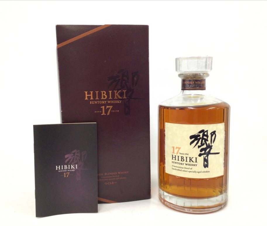 響17年 買取 渋谷 ｜ウイスキー サントリー 響 17年 700ml 43%を