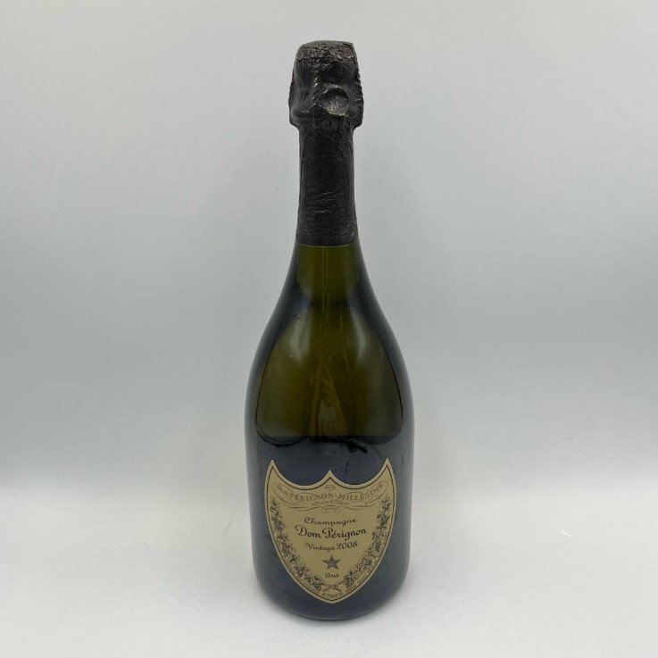 ドンペリ 白 買取 渋谷 ｜ドンペリニヨン 白 シャンパン 容量750ml アルコール12％を高価買取しました。