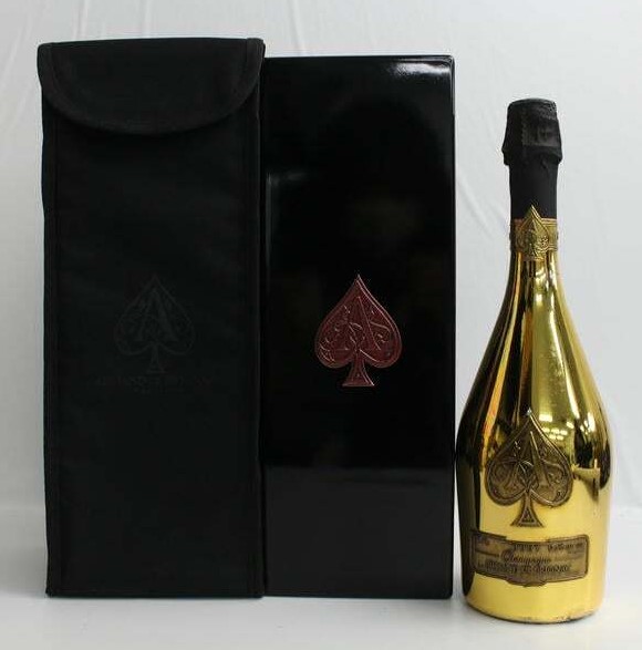 アルマンドブリニャック ゴールド 買取 枚方 ｜ARMAND DE BRIGNAC ゴールド 12.5％ 750mlを