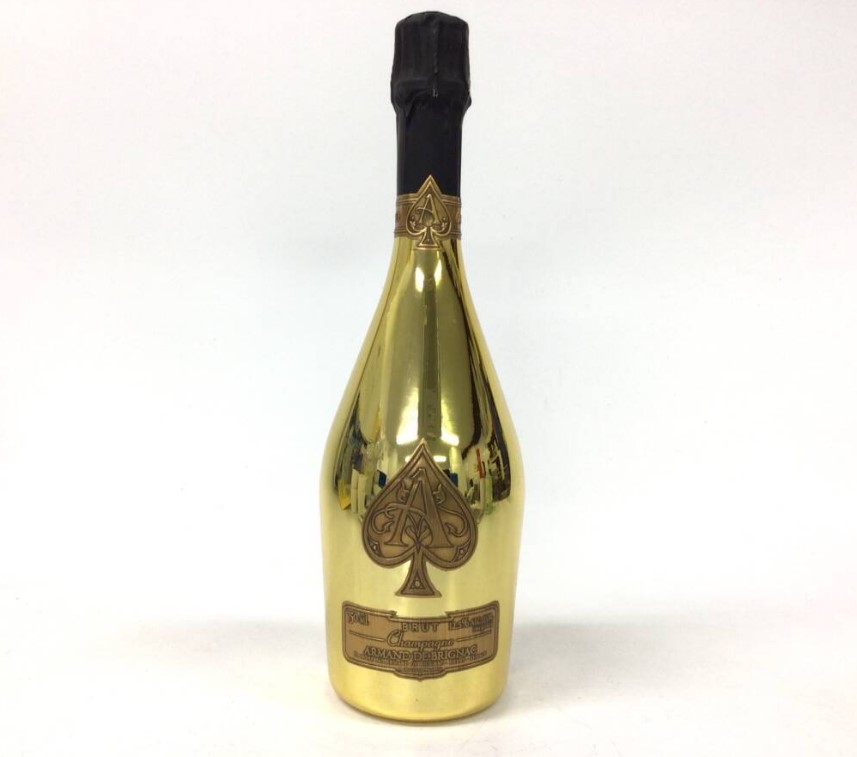 アルマンドブリニャック ゴールド 買取 高槻 ｜シャンパン アルマンド ブリニャック ゴールド 750ml 12.5%を