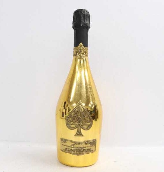 アルマンドブリニャック ゴールド 買取 八王子 ｜ARMAND DE BRIGNAC ゴールド 750mlを