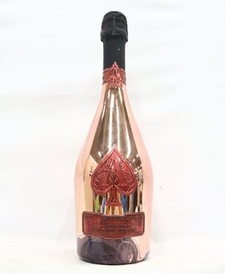 アルマンドブリニャック ロゼ 買取 町田 ｜アルマン・ド・ブリニャック ロゼ 12.5％ シャンパンを