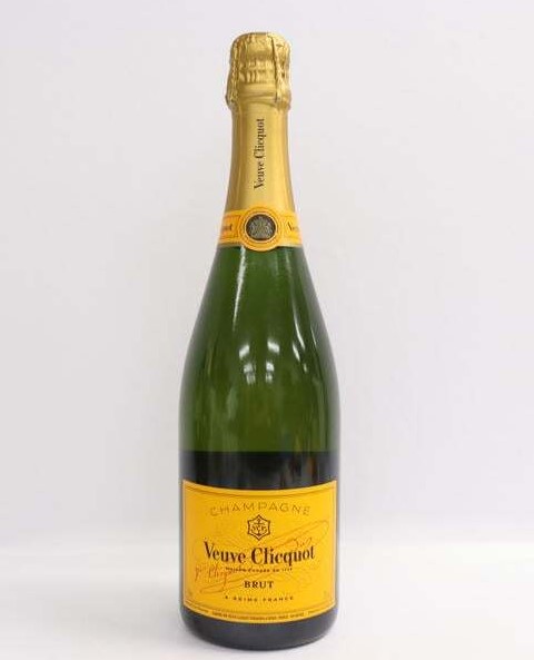 ヴーヴクリコ イエロー 買取 枚方 ｜Veuve Clicquot（ヴーヴ クリコ）イエロー ブリュット 12％ 750mlを