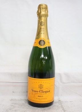 ヴーヴクリコ イエロー 買取 茨城日立 ｜ヴーヴ・クリコ イエローラベル 750ml 12.5％ シャンパンを