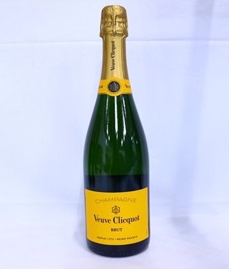 ヴーヴクリコ イエロー 買取 なんば ｜ヴーヴ・クリコ イエローラベル 新ラベル 750ml 12.5%を