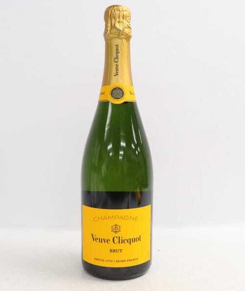 ヴーヴクリコ イエロー 買取 東大阪布施 ｜Veuve Clicquot（ヴーヴ クリコ）イエロー 12.5％ 750mlを