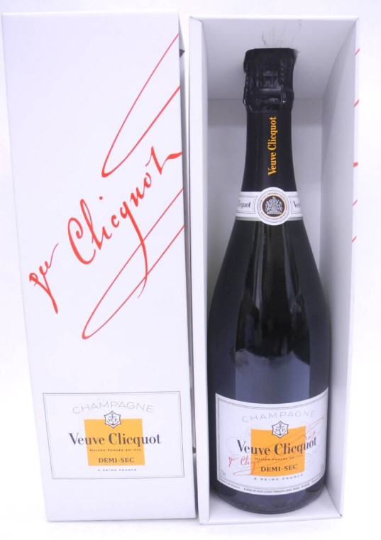 ヴーヴクリコ ホワイト 買取 八王子 ｜Veuve Clicquot DEMI-SEC ホワイトラベルを
