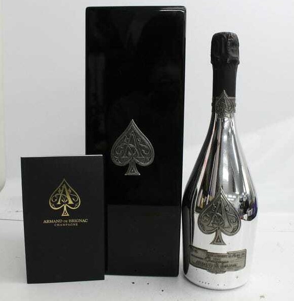 アルマンドブリニャック ブランドブラン 買取 神戸三宮 ｜ARMAND DE BRIGNAC（アルマンドブリニャック） ブラン ド ブラン プラチナ シルバー 12.5％ 750mlを