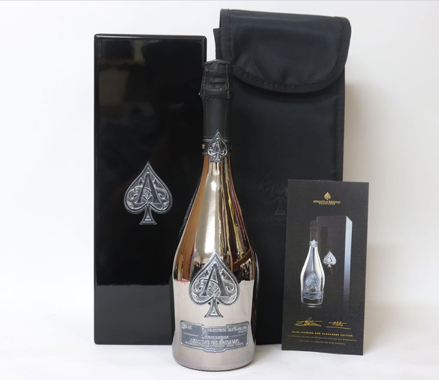 アルマンドブリニャック ブランドノワール 買取 池袋 ｜シャンパン [アルマンドブリニャック ブランドノワール]をお酒