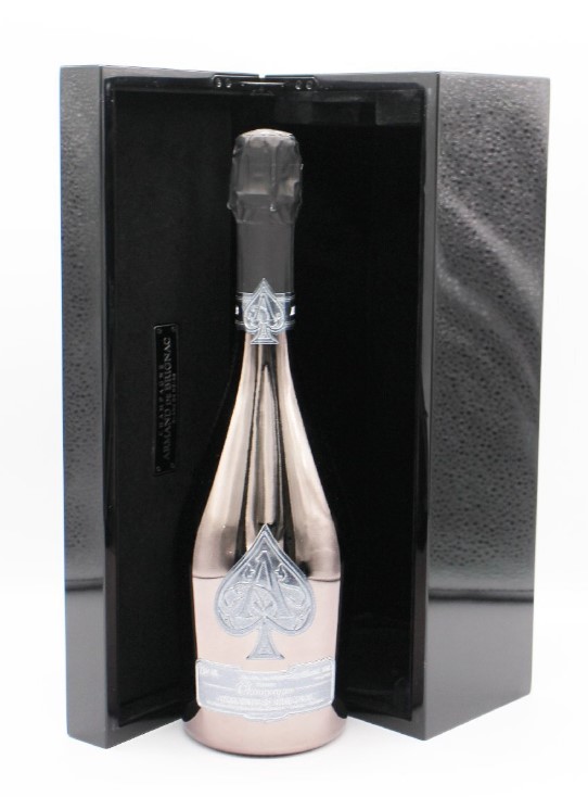 アルマンドブリニャック ブランドノワール 買取 千葉 ｜シャンパン [アルマンドブリニャック ブランドノワール]をお酒