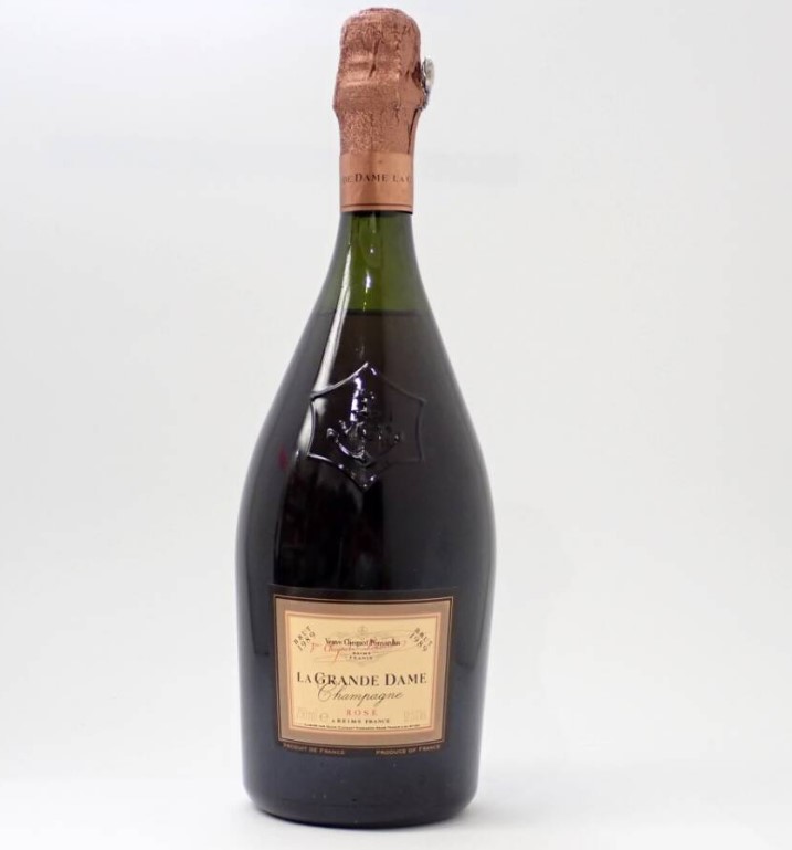 ヴーヴクリコ ラグランダム ロゼ 買取 上野 ｜シャンパン [ヴーヴクリコ ラグランダム ロゼ]をお酒