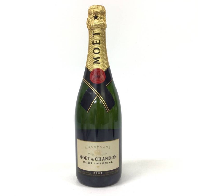 モエ ブリュット 買取 町田 ｜シャンパン [モエ ブリュット]をお酒