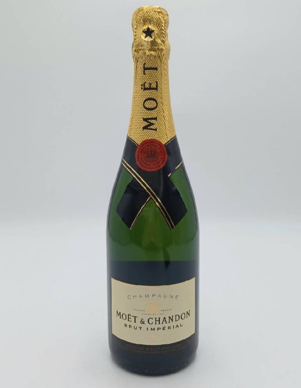 モエ ブリュット 買取 神戸六甲道 ｜シャンパン [モエ ブリュット]をお酒