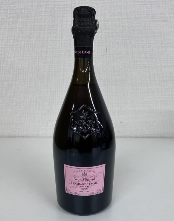 ヴーヴクリコ ラグランダム ロゼ 買取 なんば ｜シャンパン [ヴーヴクリコ ラグランダム ロゼ]をお酒