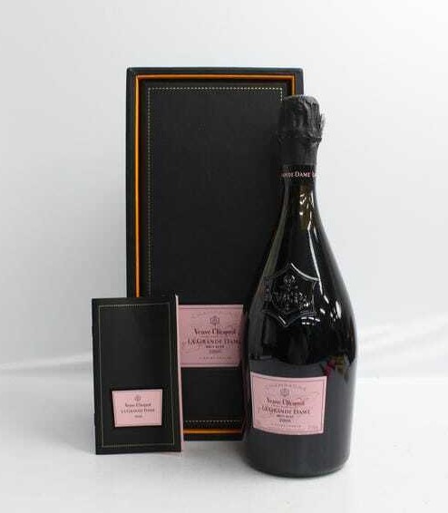 ヴーヴクリコ ラグランダム ロゼ 買取 高槻 ｜シャンパン [ヴーヴクリコ ラグランダム ロゼ]をお酒