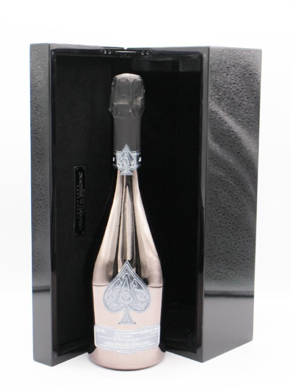 アルマンドブリニャック ブランドノワール 買取 高槻 ｜シャンパン [アルマンドブリニャック ブランドノワール]をお酒