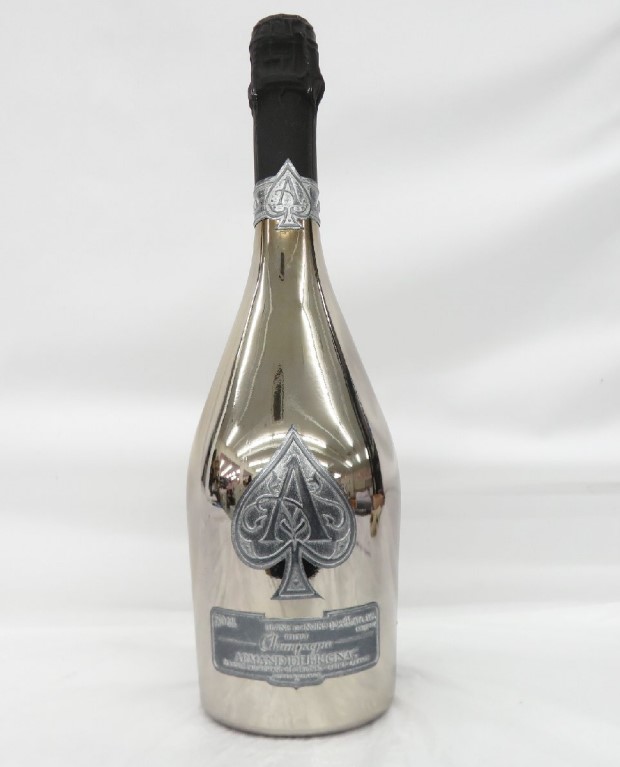 アルマンドブリニャック ブランドノワール 買取 神戸六甲道 ｜シャンパン [アルマンドブリニャック ブランドノワール]をお酒