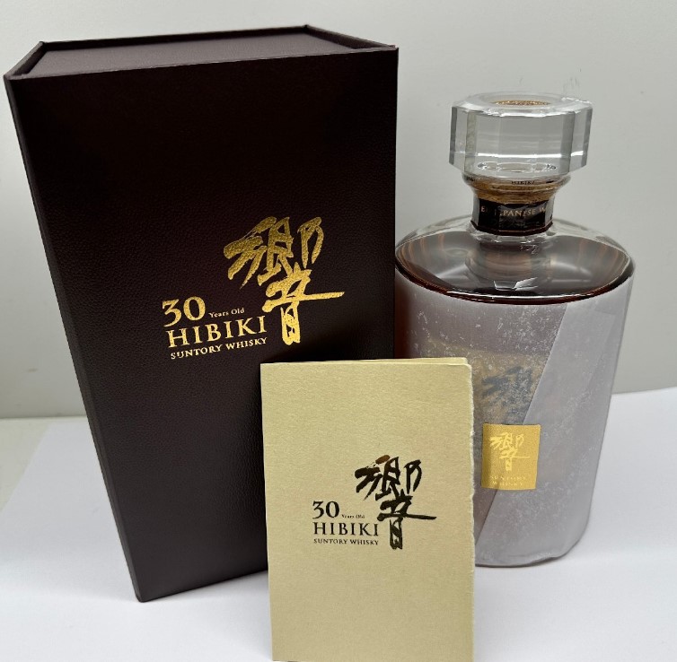 響30年 買取 東大阪布施 ｜響 30年 SUNTORY WHISKY HIBIKI サントリー ウイスキー 箱 冊子 700ml 43%を