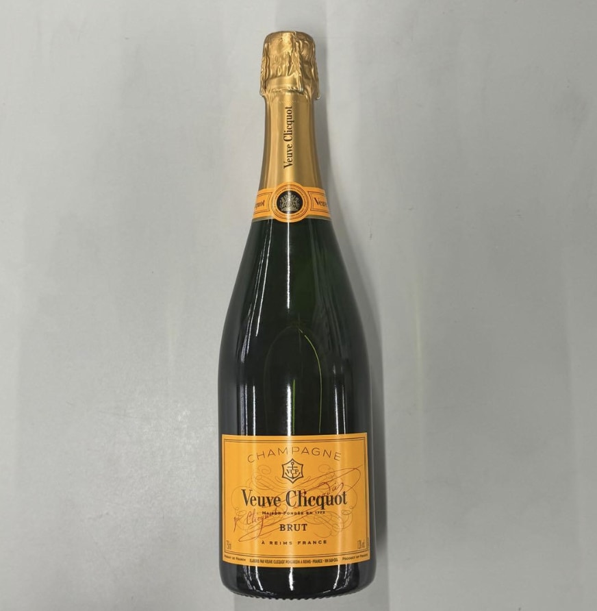 ヴーヴクリコ イエロー 買取 香川県 ｜シャンパン [ヴーヴクリコ イエロー]をお酒