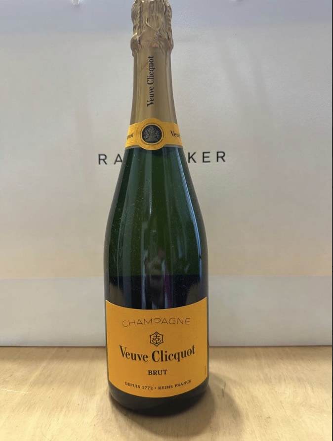 ヴーヴクリコ イエロー 買取 徳島県 ｜シャンパン [ヴーヴクリコ イエロー]をお酒