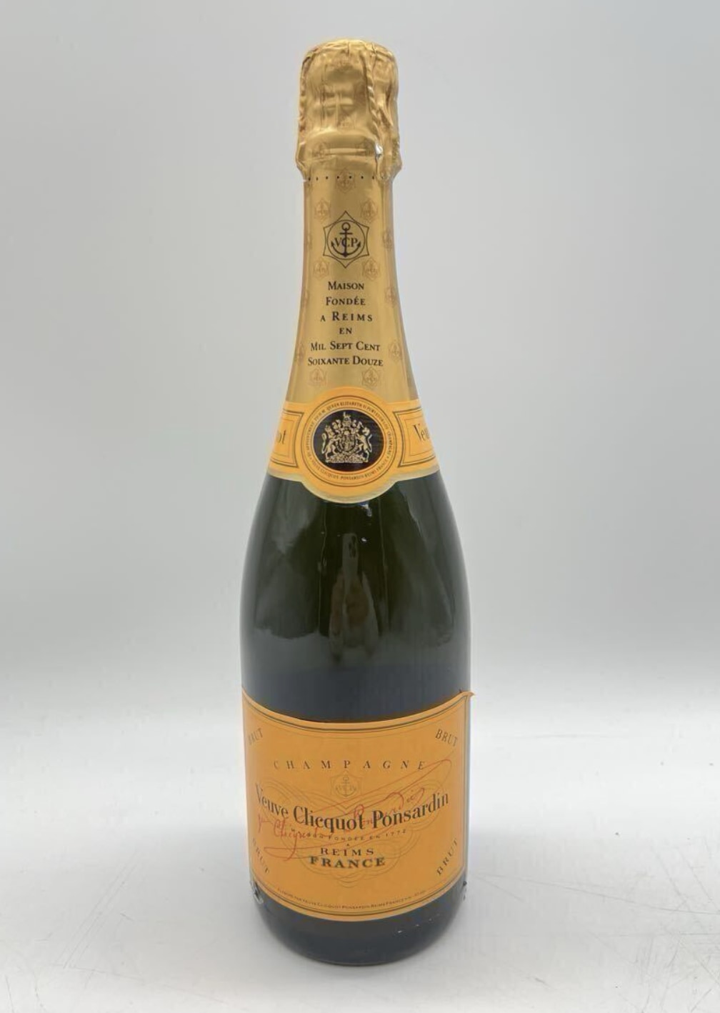 ヴーヴクリコ イエロー 買取 島根県 ｜シャンパン [ヴーヴクリコ イエロー]をお酒