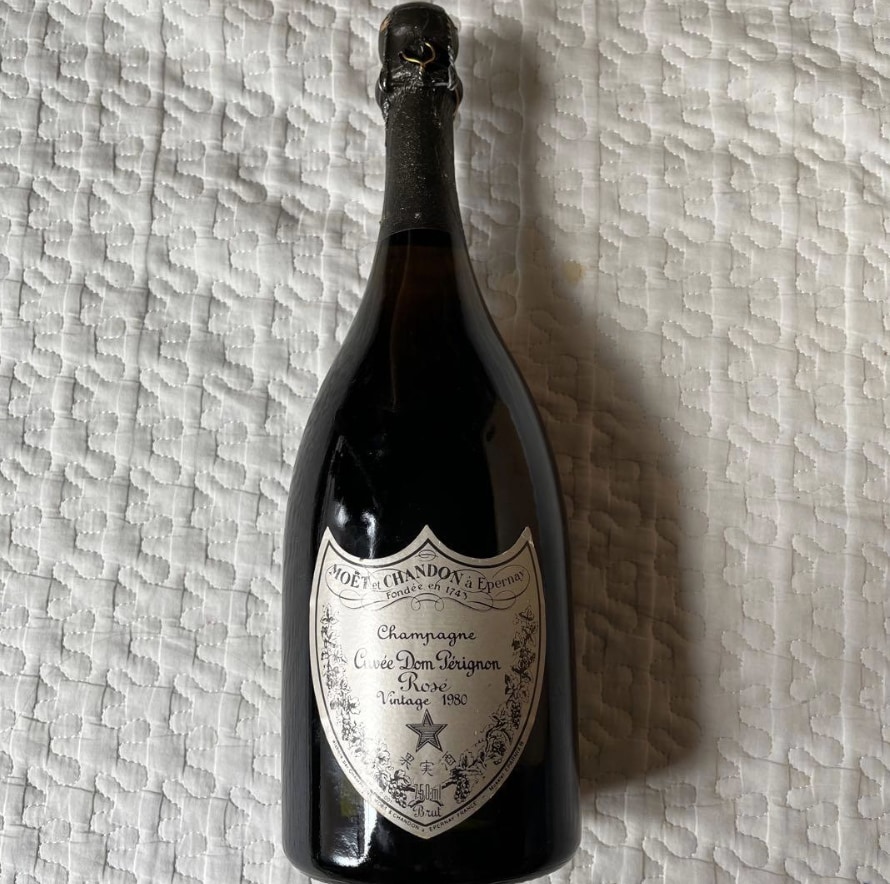 ドンペリニヨン ブリュット 買取 沖縄県 ｜シャンパン [ドンペリニヨン ブリュット]をお酒