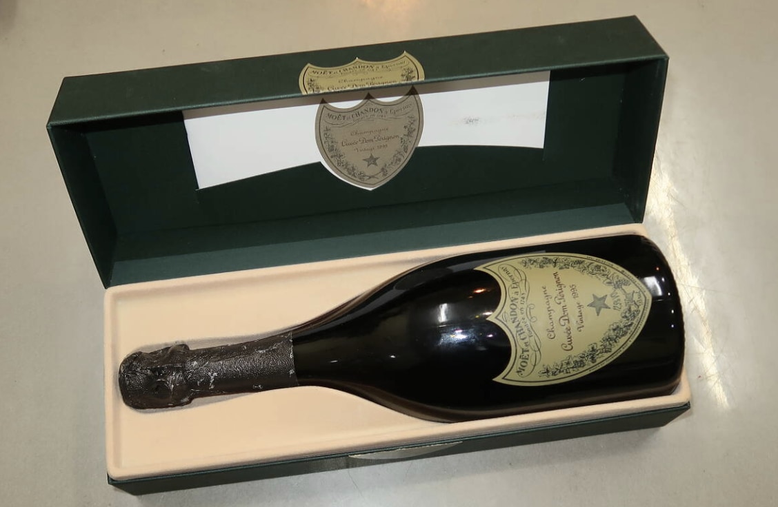 ドンペリニヨン ブリュット 買取 鹿児島県 ｜シャンパン [ドンペリニヨン ブリュット]をお酒