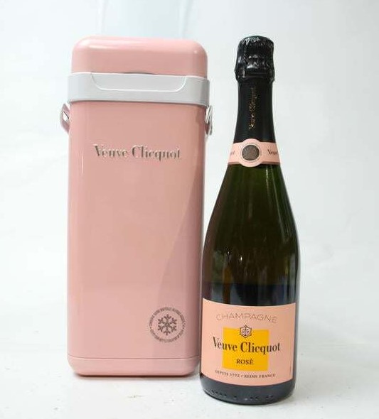 ヴーヴクリコ ロゼ 買取 新潟県 ｜Veuve Clicquot（ヴーヴ クリコ）ロゼ 12.5％ 750ml 箱を