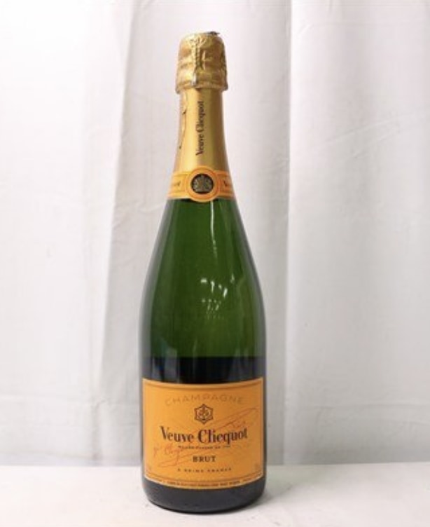 ヴーヴクリコ イエロー 買取 宮崎県 ｜シャンパン [ヴーヴクリコ イエロー]をお酒