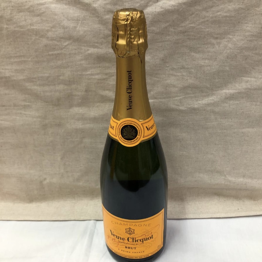 ヴーヴクリコ イエロー 買取 京都府 ｜シャンパン [ヴーヴクリコ イエロー]をお酒