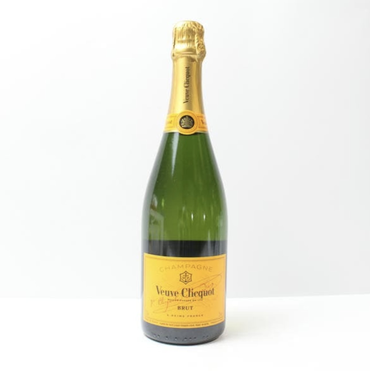 ヴーヴクリコ イエロー 買取 佐賀県 ｜シャンパン [ヴーヴクリコ イエロー]をお酒
