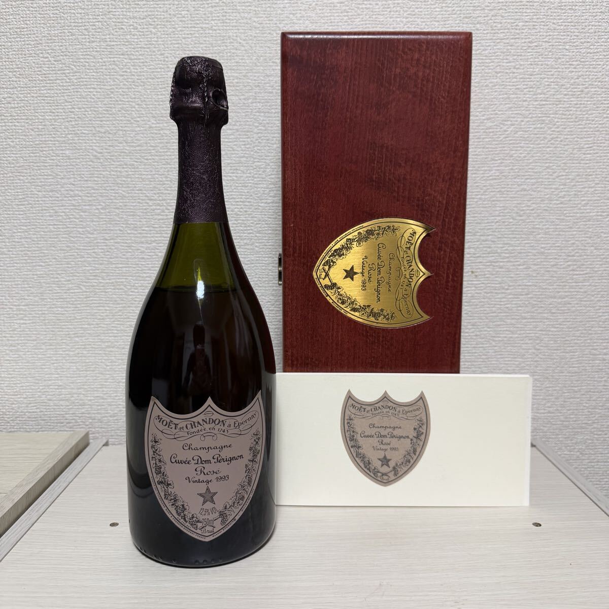 ドンペリニヨン ロゼ 買取 愛媛県 ｜シャンパン [ドンペリニヨン ロゼ]をお酒