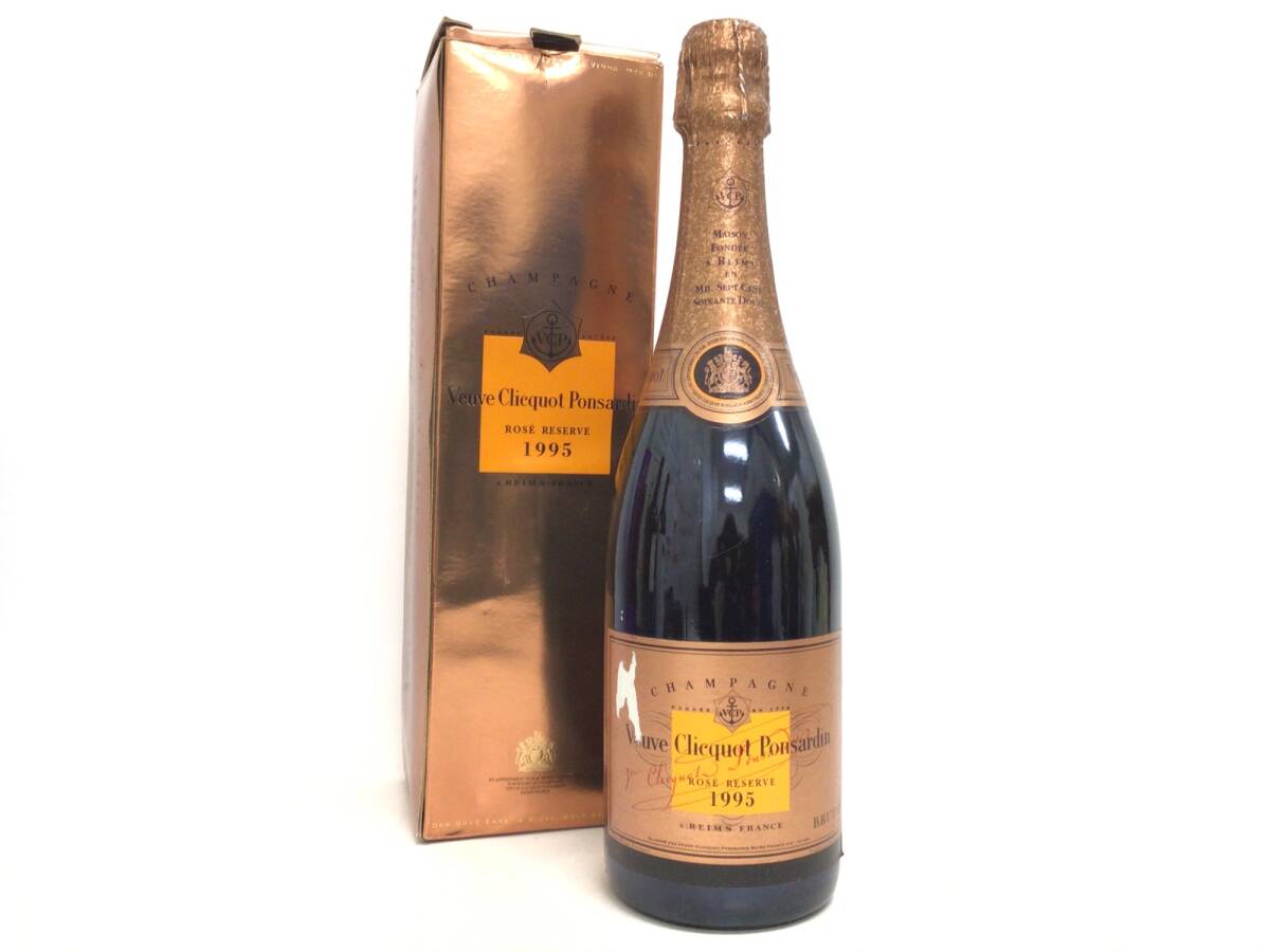 ヴーヴクリコ ロゼ 買取 沖縄県 ｜シャンパン [ヴーヴクリコ ロゼ]をお酒