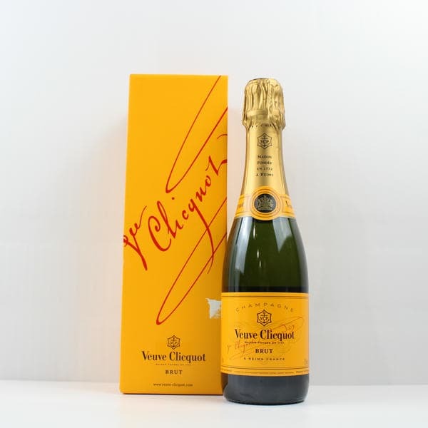 ヴーヴクリコ イエロー 買取 長野県 ｜シャンパン [ヴーヴクリコ イエロー]をお酒