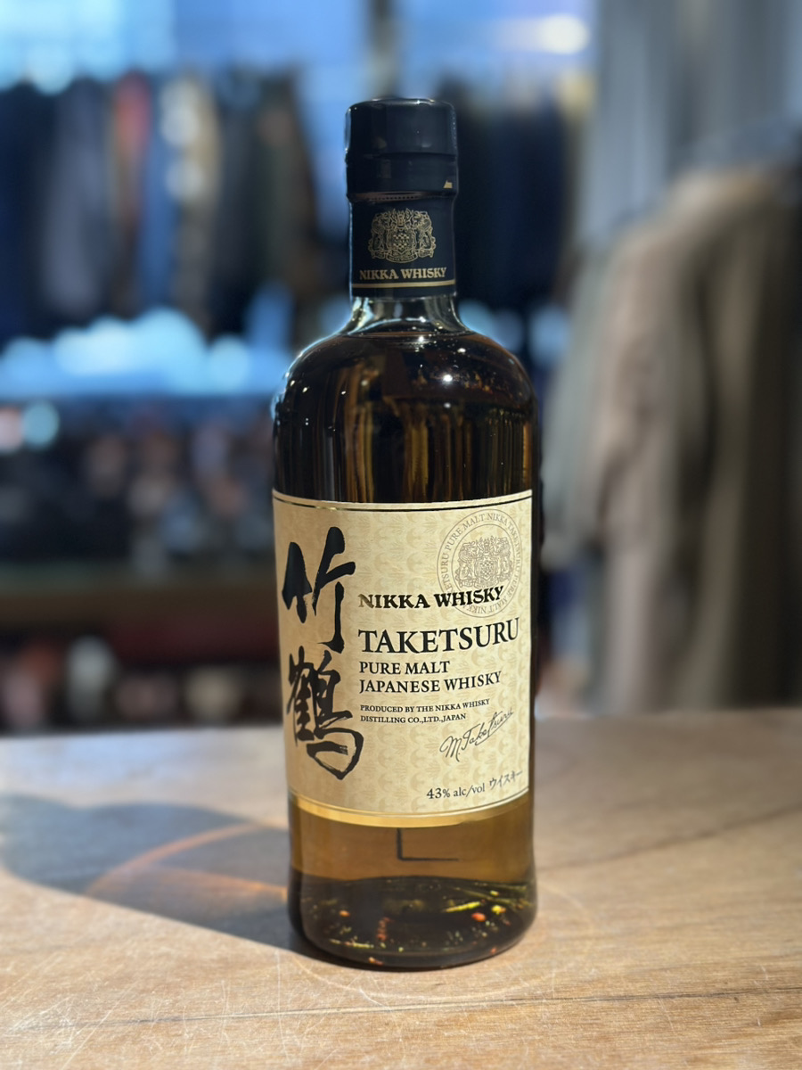 ニッカ 竹鶴 ピュアモルト 白ラベル 700ml 43% NIKKA