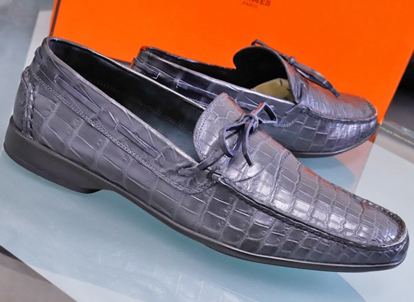 最高級 革靴 ｜紳士靴[HERMES 最高級リアルマットクロコダイルレザーシューズ]を革靴