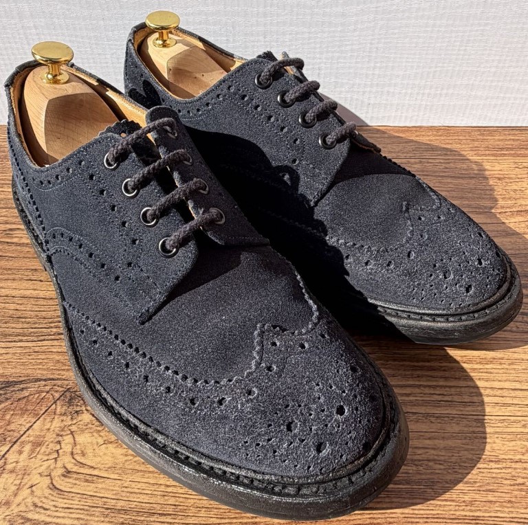 トリッカーズ ネイビー ｜革靴買取で紳士靴[Tricker’s BOURTON]を買取しました。