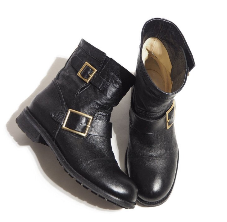 ジミー チュウ バイカー ブーツ ｜革靴買取でブーツ[JIMMY CHOO ショートブーツ]を買取しました。