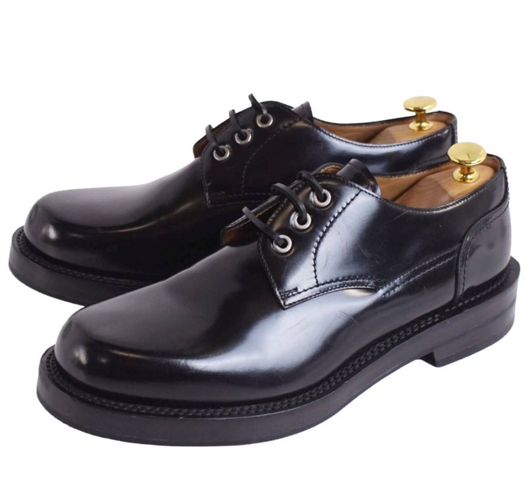 ディオールオム 靴 ｜革靴買取で紳士靴[DIOR HOMME レザーシューズ]を買取しました。